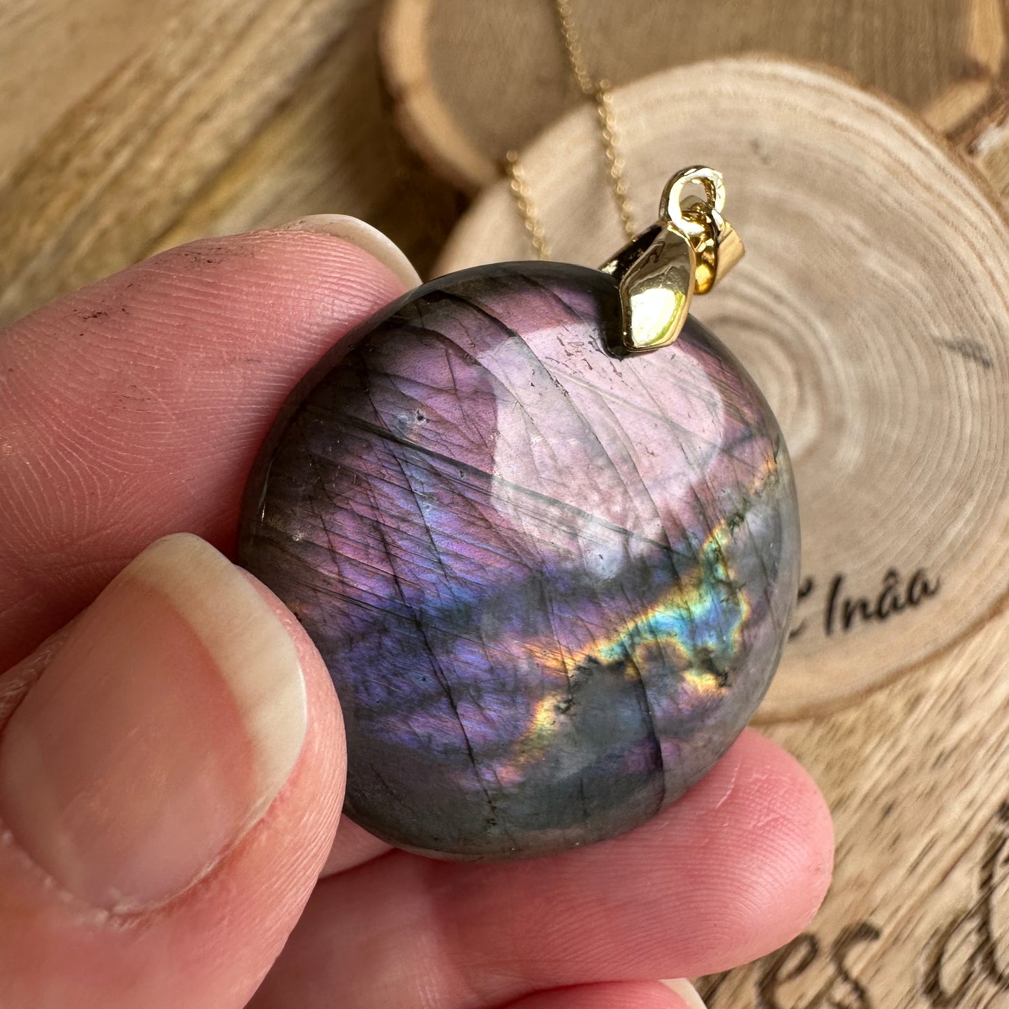 Pendentif Labradorite – Protection, Intuition et Bouclier énergétique (REF 475)