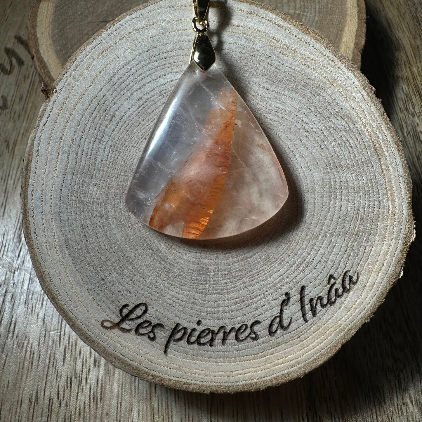 Pendentif quartz Hématoïde – Ancrage, Énergie et Protection - Réf 459