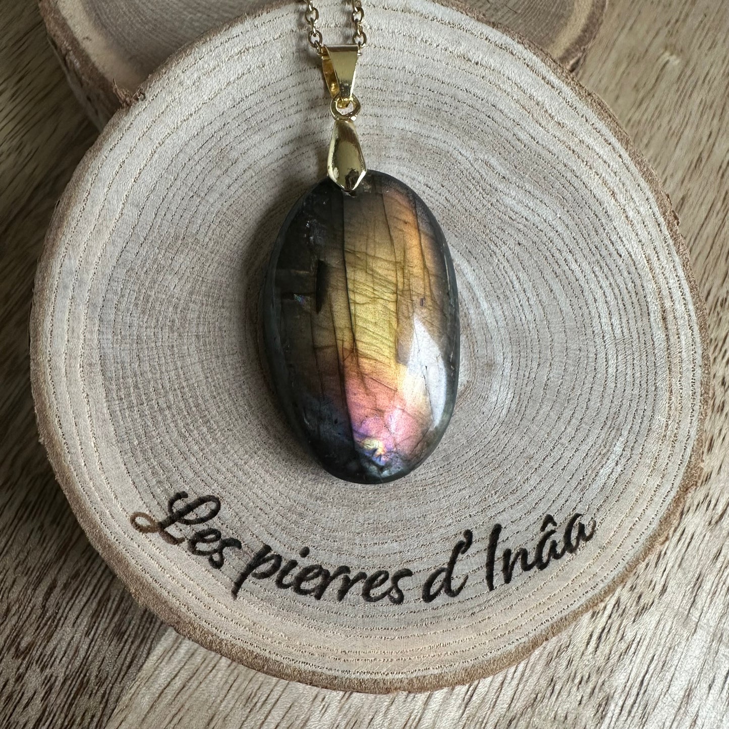 Pendentif Labradorite – Protection, Intuition et Bouclier énergétique (REF 274)
