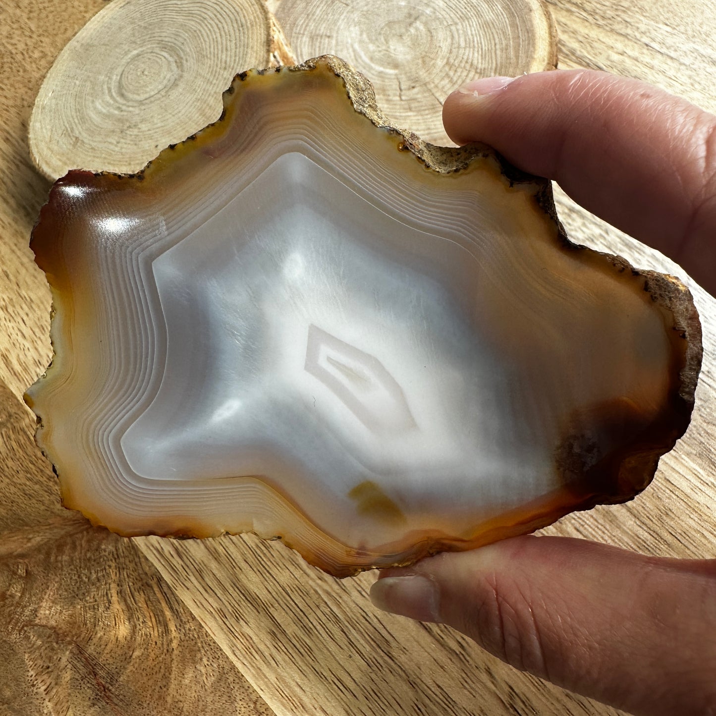 Sphère Agate – Joie de vivre et Optimisme - REF: 200