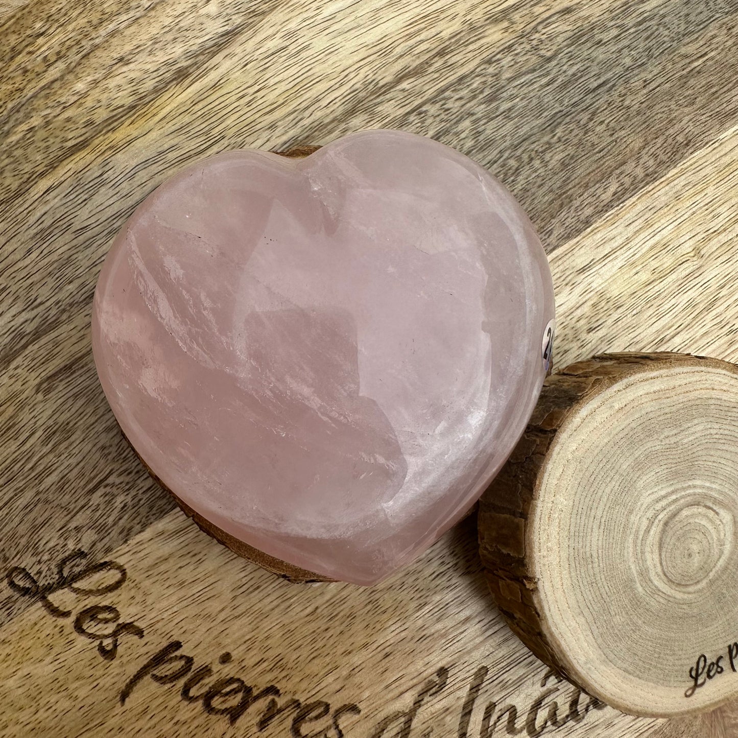 Coeur en Quartz Rose 421g – Amour, Douceur et Guérison Émotionnelle – REF 215