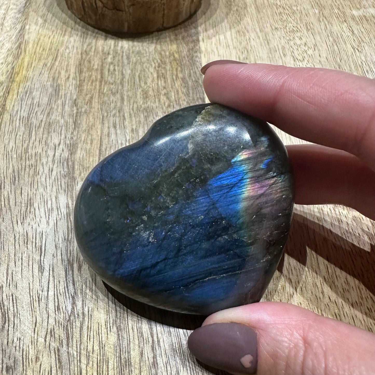 Galet cœur Labradorite 60 A 70MM (Qualité A+)