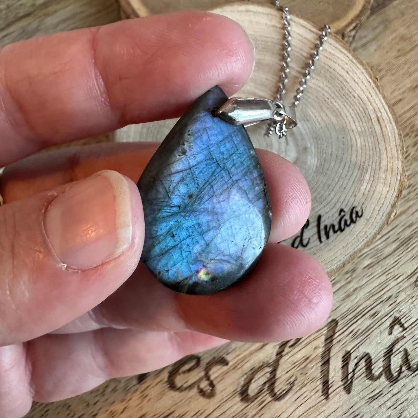 Pendentif Labradorite – Protection, Intuition et Bouclier énergétique (REF 280)