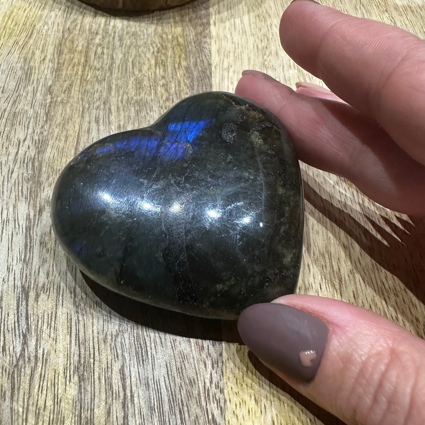 Galet cœur Labradorite 60 A 70MM (Qualité A+)
