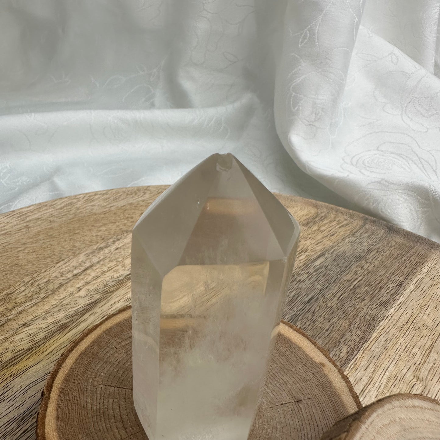 Pointe Cristal de Roche – Clarté & élévation vibratoire (Réf. 223)