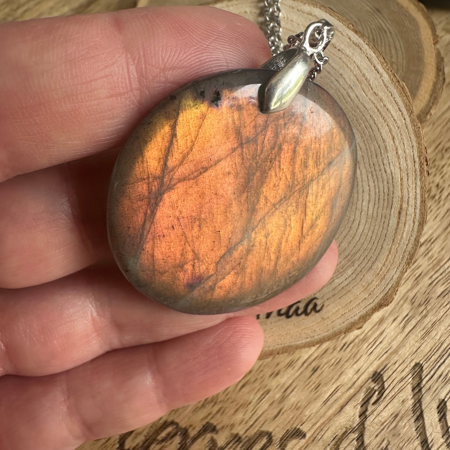 Pendentif Labradorite – Protection, Intuition et Bouclier énergétique (REF 257)