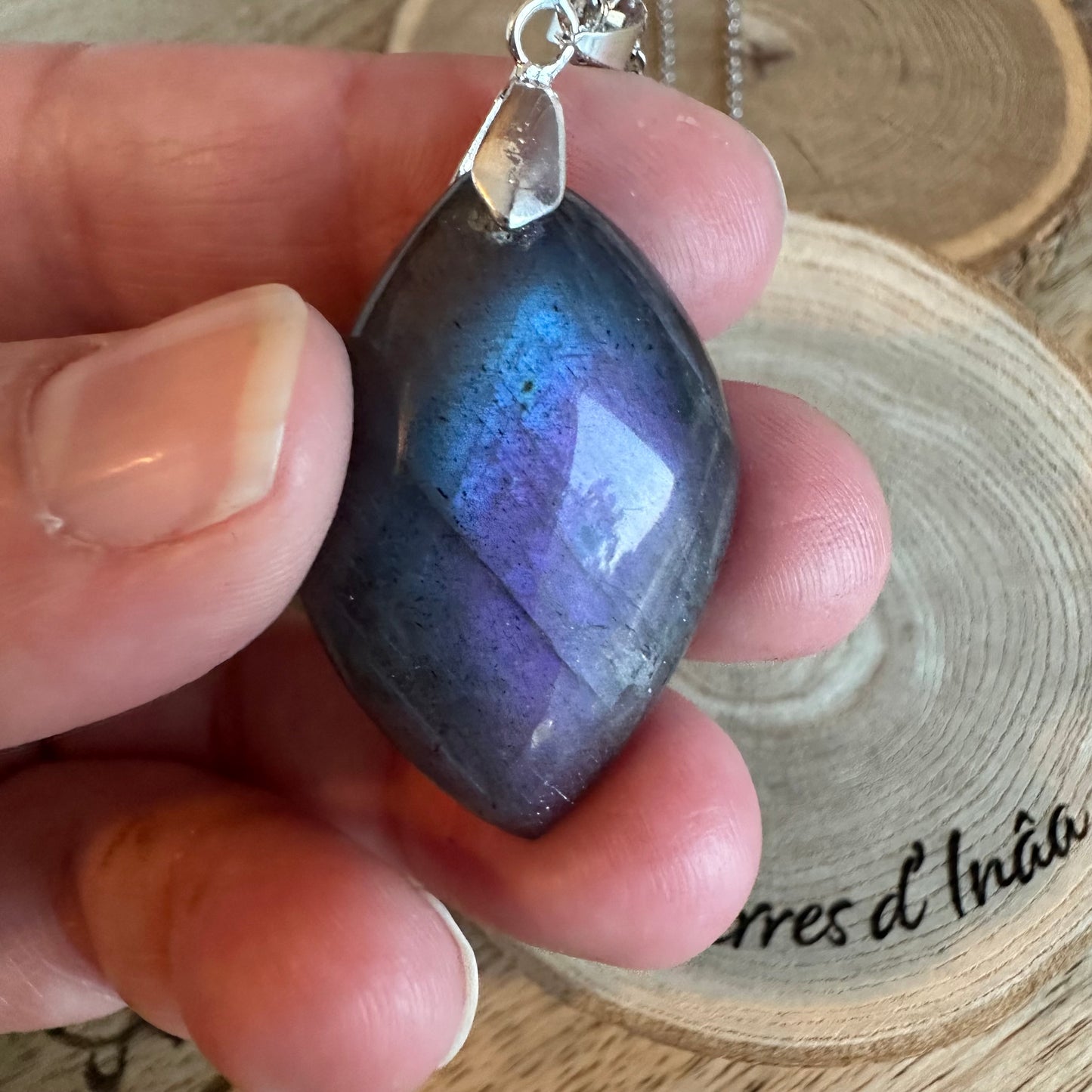 Pendentif Labradorite – Protection, Intuition et Bouclier énergétique (REF 279)