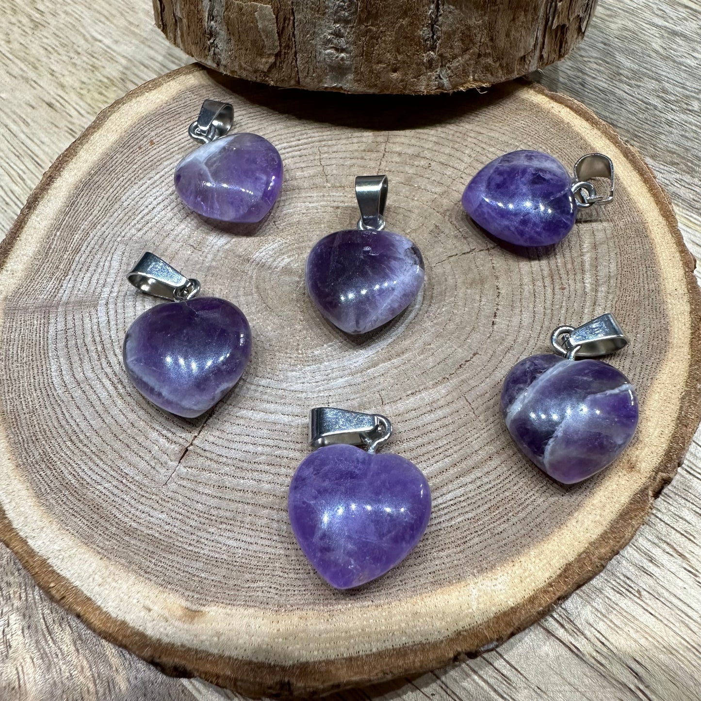 Pendentif Cœur Améthyste (Qualité A) – Sérénité, sagesse et apaisement émotionnel