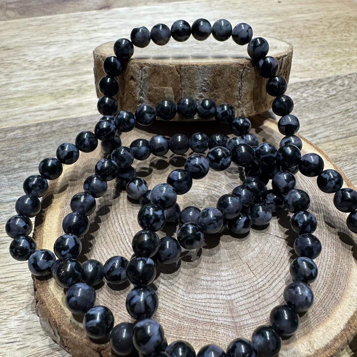 Bracelet Gabro 6mm – Autoguérison, Clarté émotionnelle et Ancrage profond (Qualité A+)