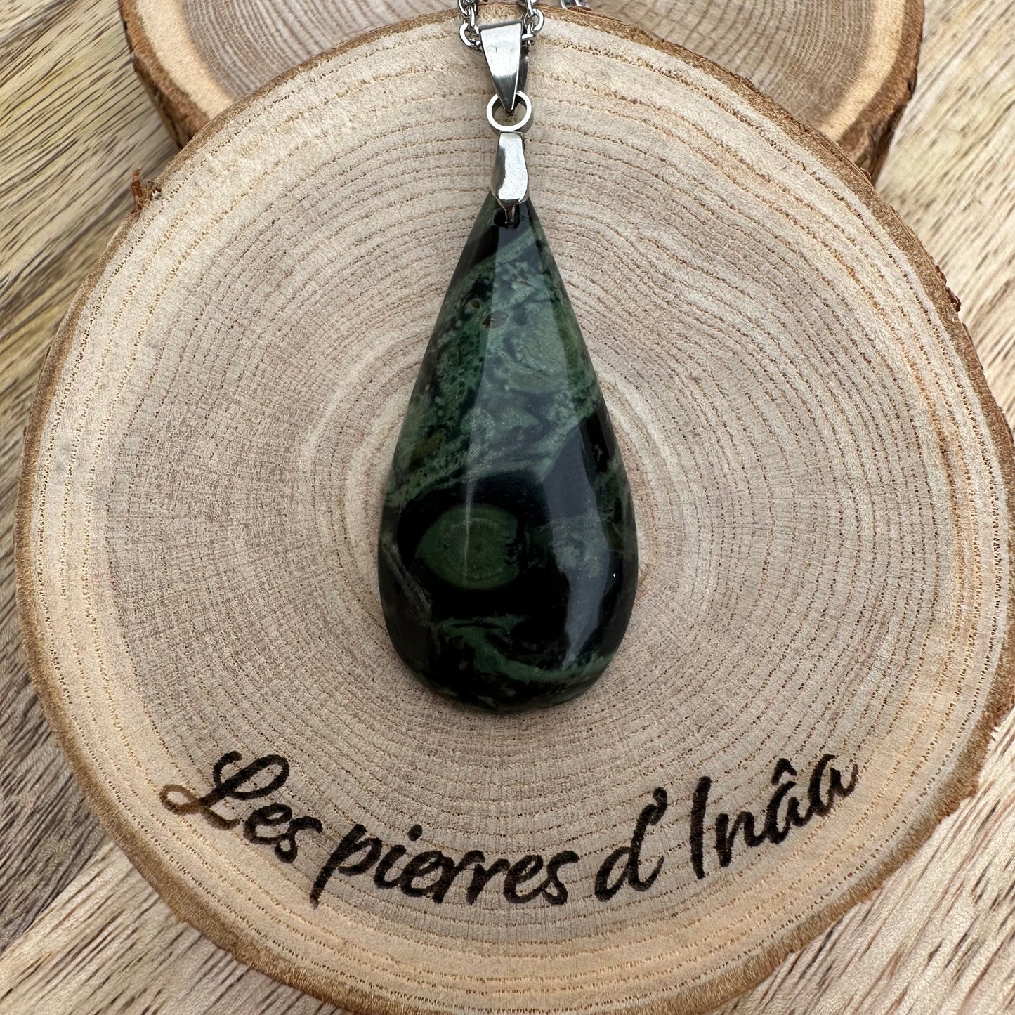 Pendentif Jaspe Kambaba – Pierre d’ancrage et de stabilité émotionnelle | Réf. 259