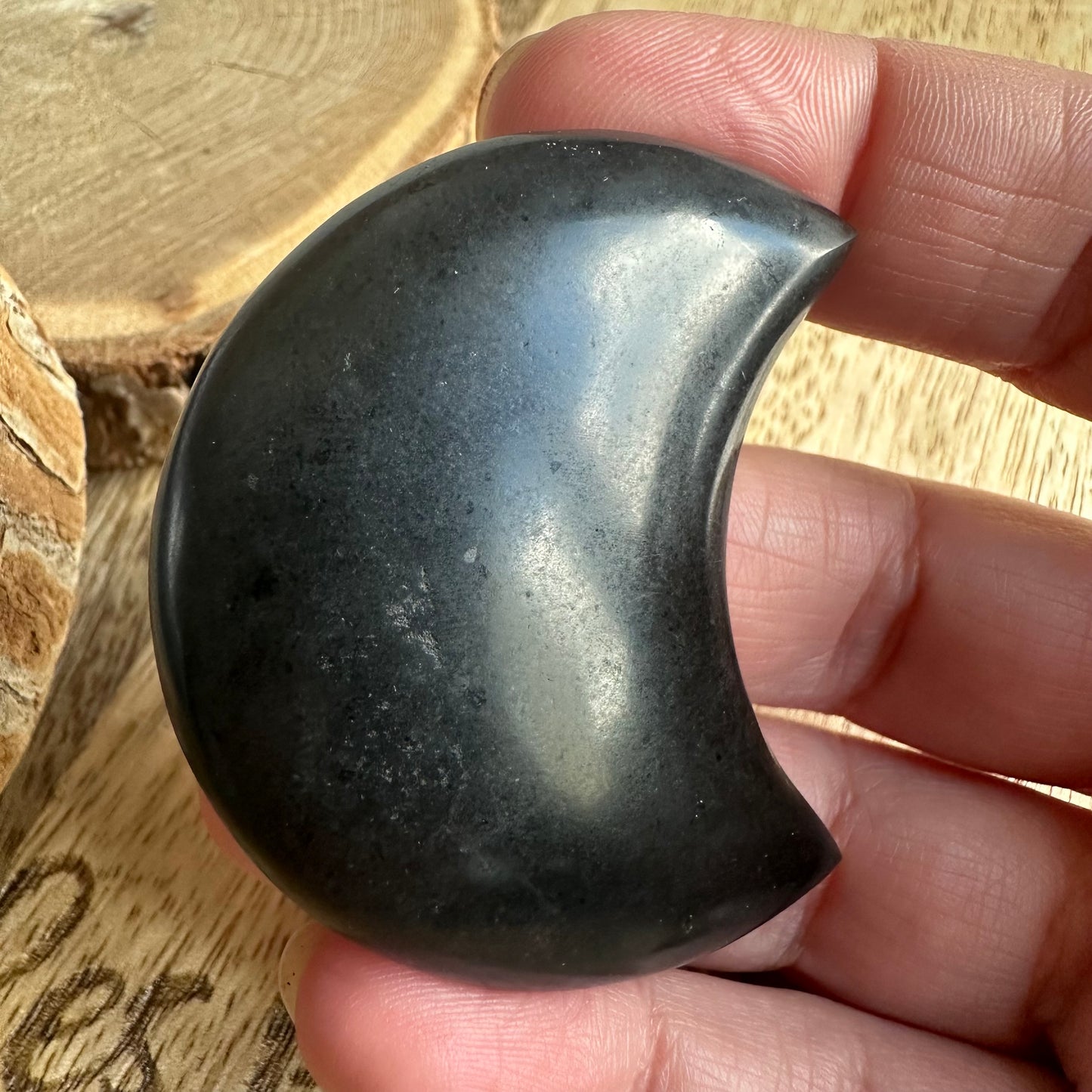 Tourmaline Noire demie lune– Ancrage, Protection | Réf. 57