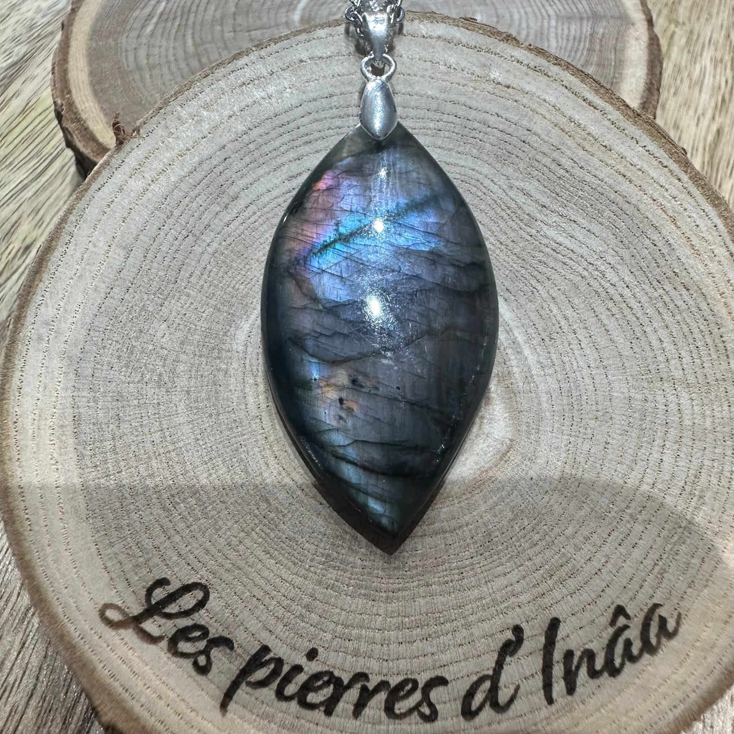 Pendentif Labradorite – Protection, Intuition et Bouclier énergétique (REF 13)
