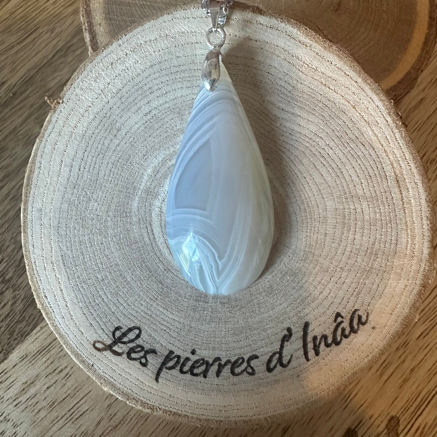Pendentif Agate du Botswana – Optimisme, apaisement et estime de soi REF 95