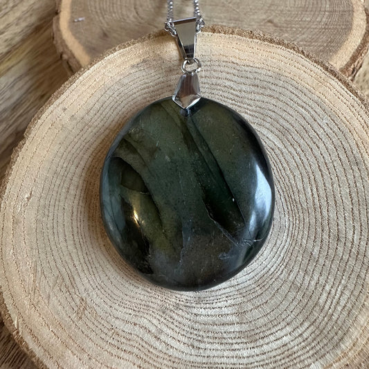 Pendentif Labradorite  – Protection, Intuition et Bouclier énergétique (REF 350)