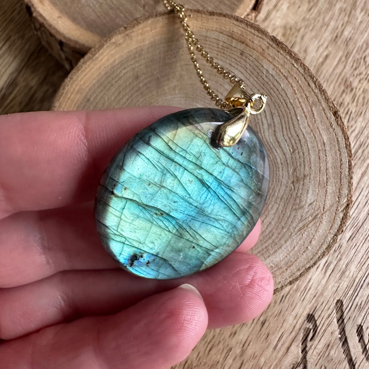 Pendentif Labradorite  – Protection, Intuition et Bouclier énergétique (REF 375)