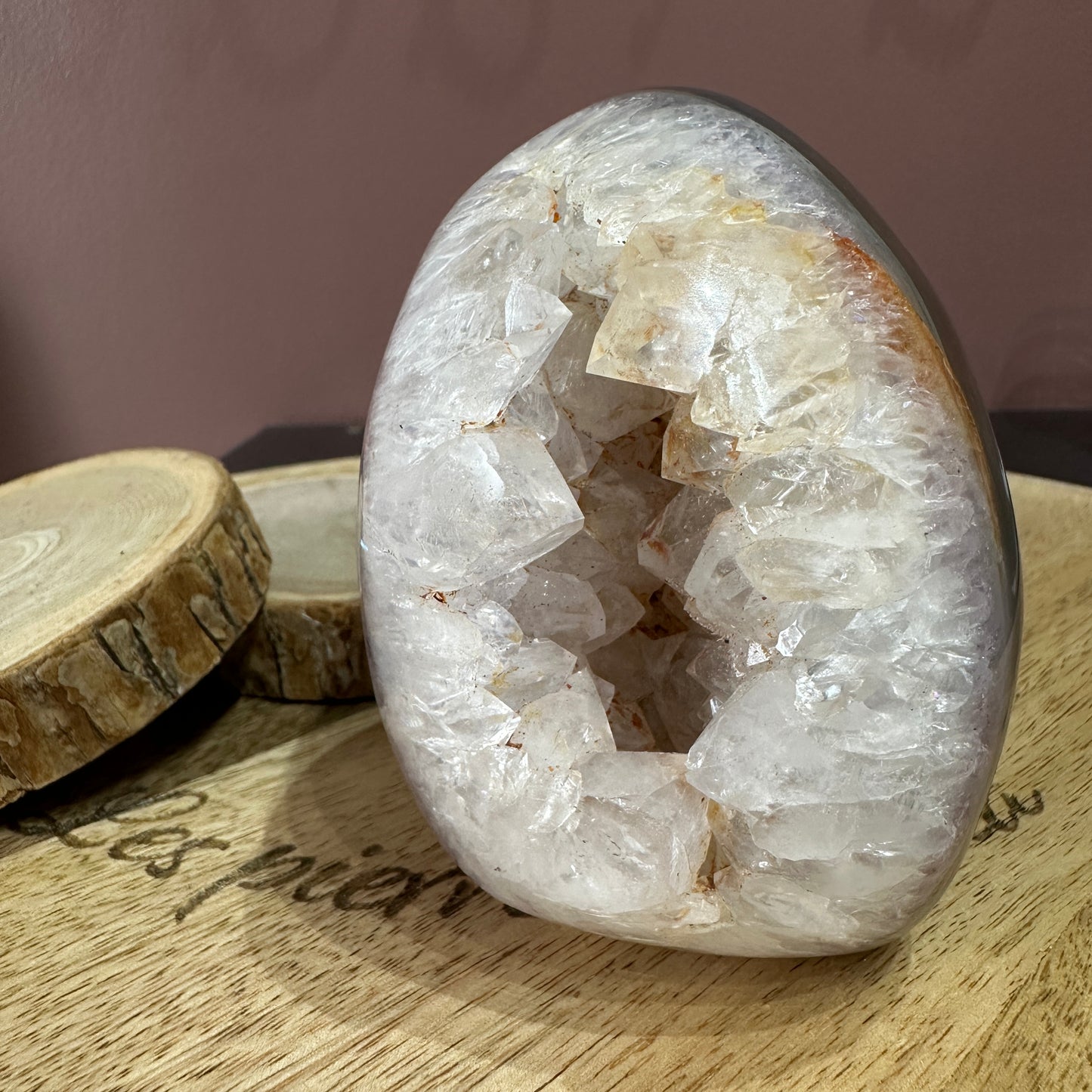 Géode d’Améthyste sur Agate – Sérénité et Harmonie de votre espace - REF 193 (0,780 gr)
