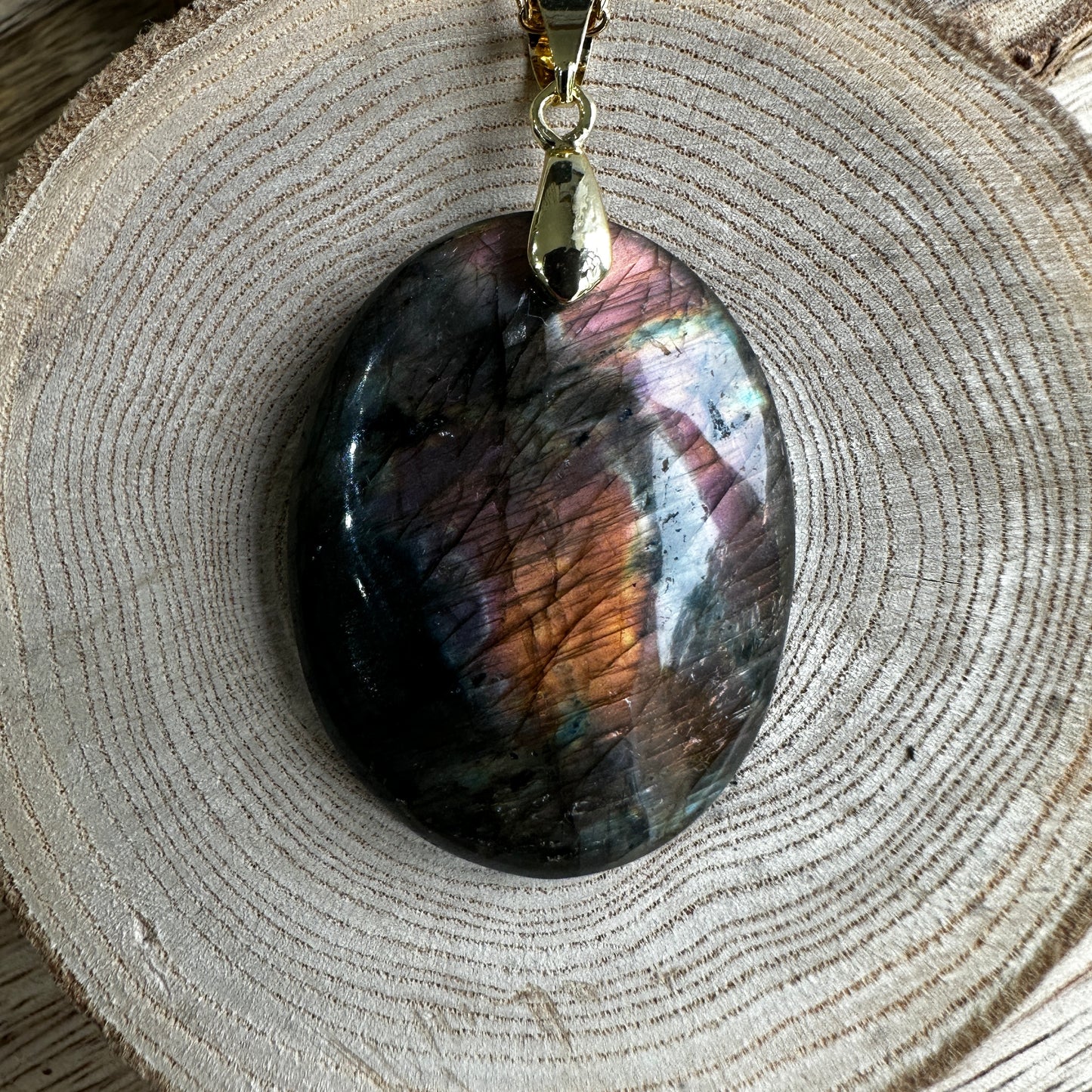Pendentif Labradorite  – Protection, Intuition et Bouclier énergétique (REF 219)