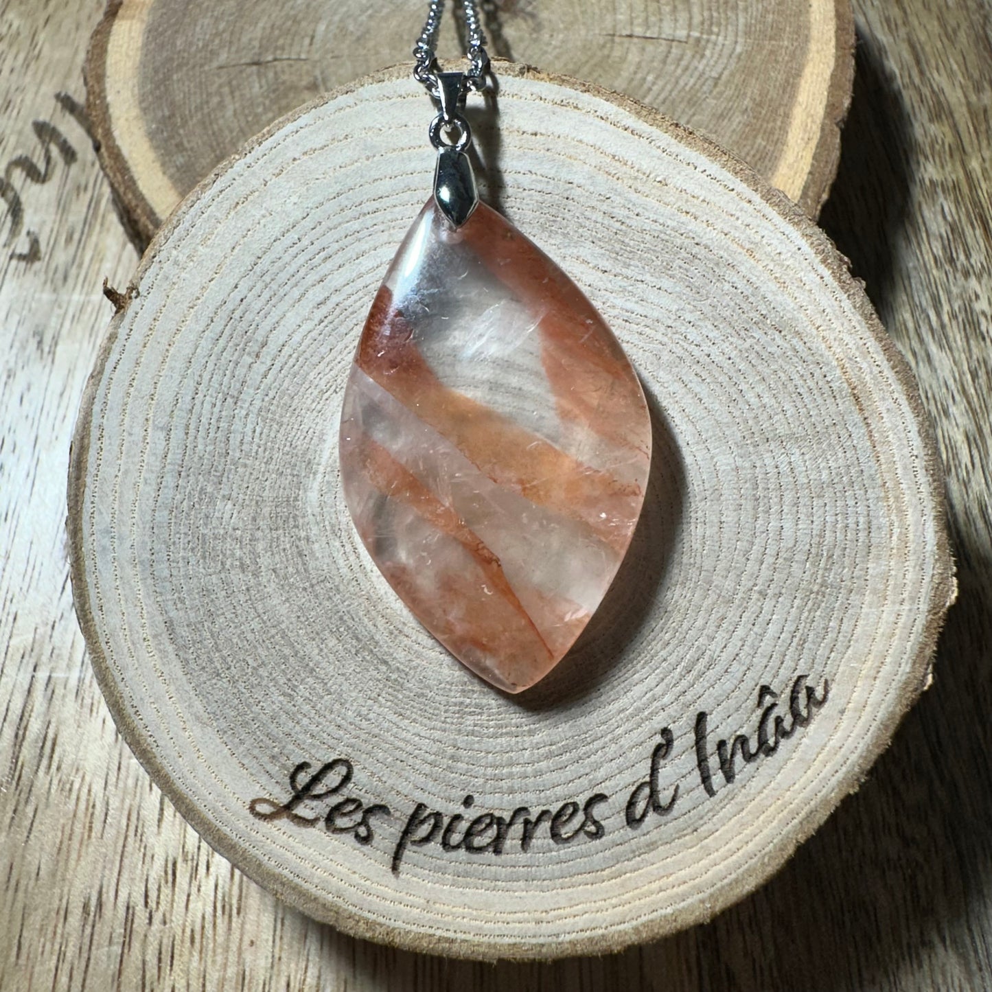 Pendentif quartz Hématoïde – Ancrage, Énergie et Protection - Réf 460