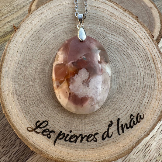 Pendentif Agate Fleur de Cerisier – Douceur, apaisement et positivité – REF 145