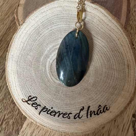 Pendentif Labradorite  – Protection, Intuition et Bouclier énergétique (REF 212)