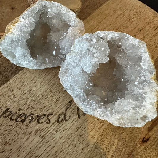 Cristal de Roche – Clarté, Énergie, Élévation Ref: 372