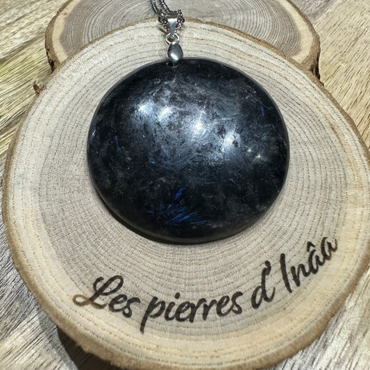 Pendentif Nuumite XL – Protection, Ancrage et Transformation - Réf 274