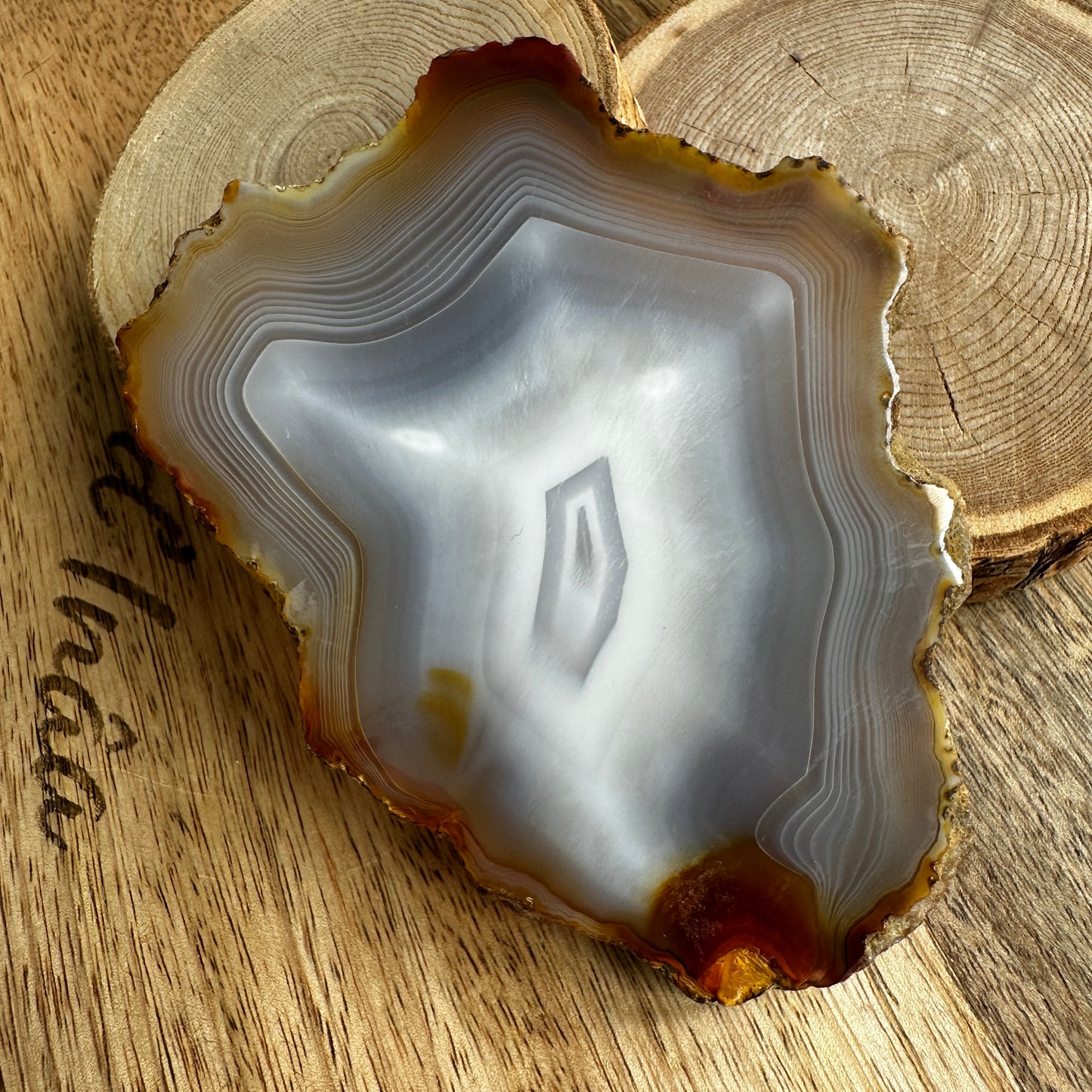 Sphère Agate – Joie de vivre et Optimisme - REF: 200
