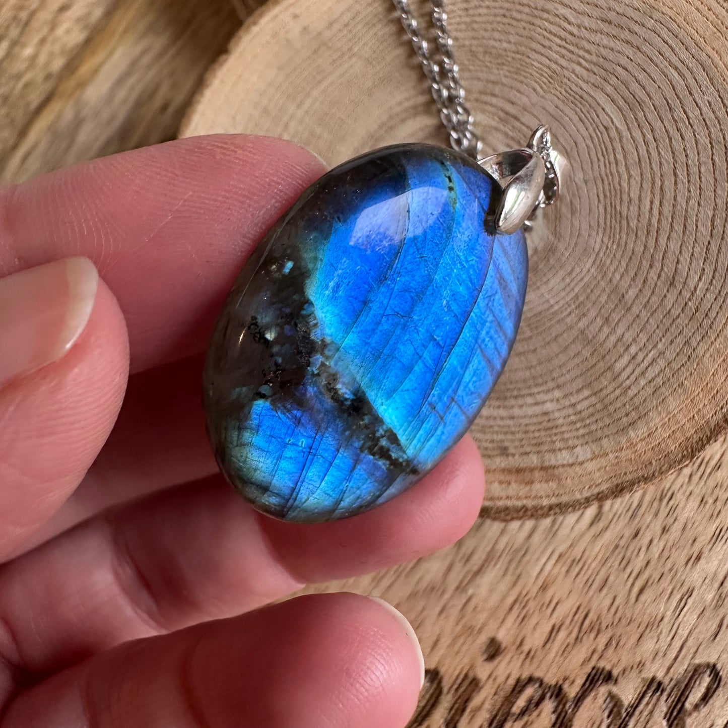 Pendentif Labradorite  – Protection, Intuition et Bouclier énergétique (REF 361)