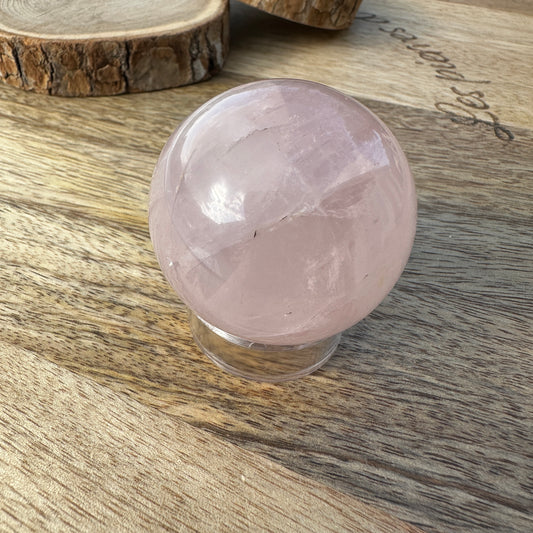 Sphère en Quartz Rose  – Amour, Douceur et Guérison Émotionnelle – REF 196