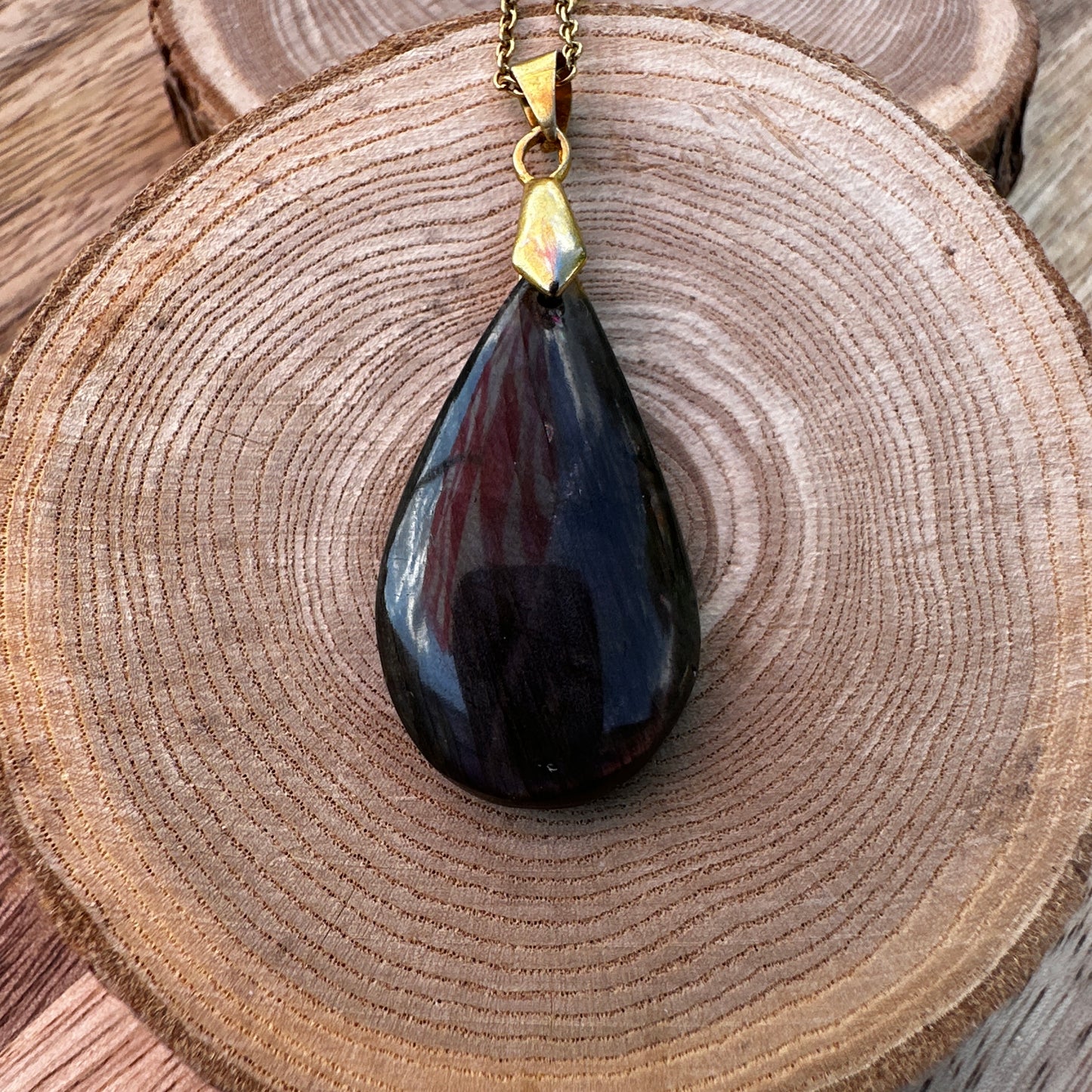 Pendentif Labradorite  – Protection, Intuition et Bouclier énergétique (REF 2)