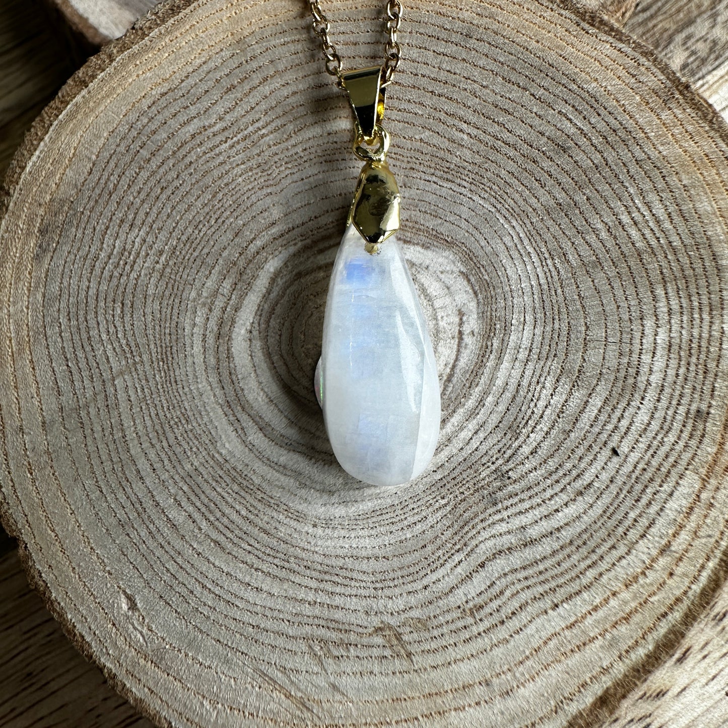 Pendentif en Péristérite – Pierre de confiance, d’intuition et de réparation émotionnelle | Réf. 230