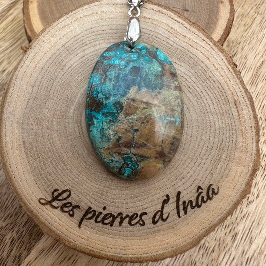 Pendentif en Shattuckite – Pierre de communication, patience et apaisement émotionnel| Réf. 105