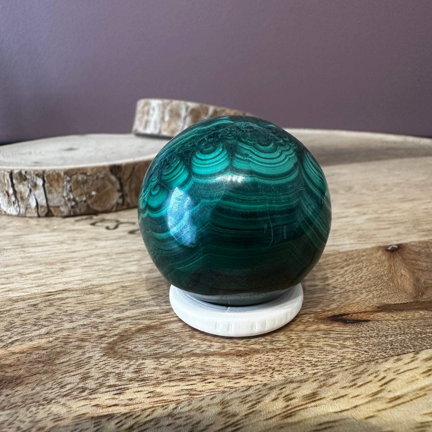 sphère Malachite – Soulagement physique et protection énergétique – REF: 72 (126 gr)