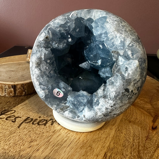 Sphère Celestine – Pierre de Communication et d’Harmonie - REF 6 - 1kg774