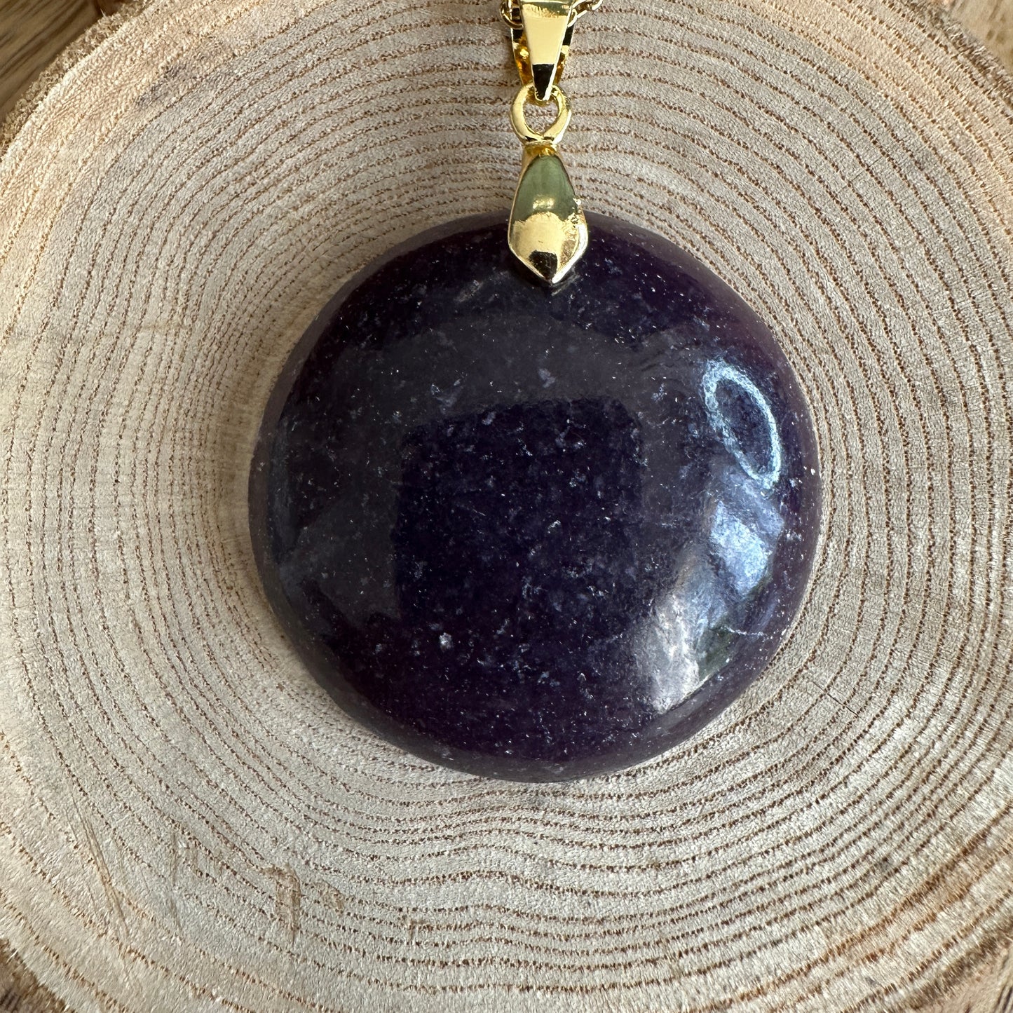 Pendentif Lépidolite – Apaisement, sommeil réparateur et sérénité intérieure (REF 131)