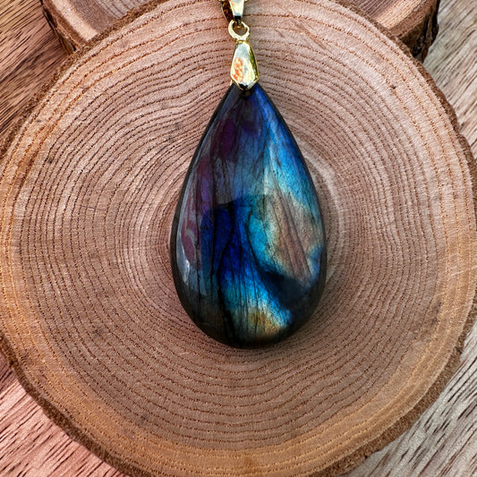 Pendentif Labradorite  – Protection, Intuition et Bouclier énergétique (REF 68)