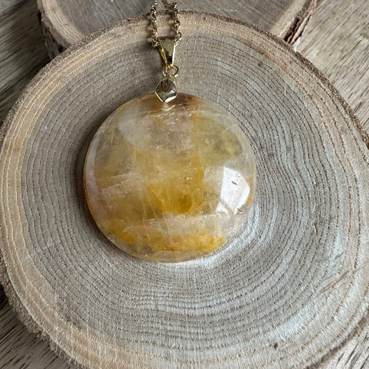 Pendentif quartz Hématoïde – Ancrage, Énergie et Protection - Réf 374