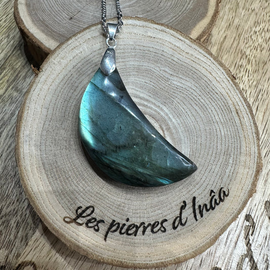 Pendentif Labradorite  – Protection, Intuition et Bouclier énergétique (REF 142)