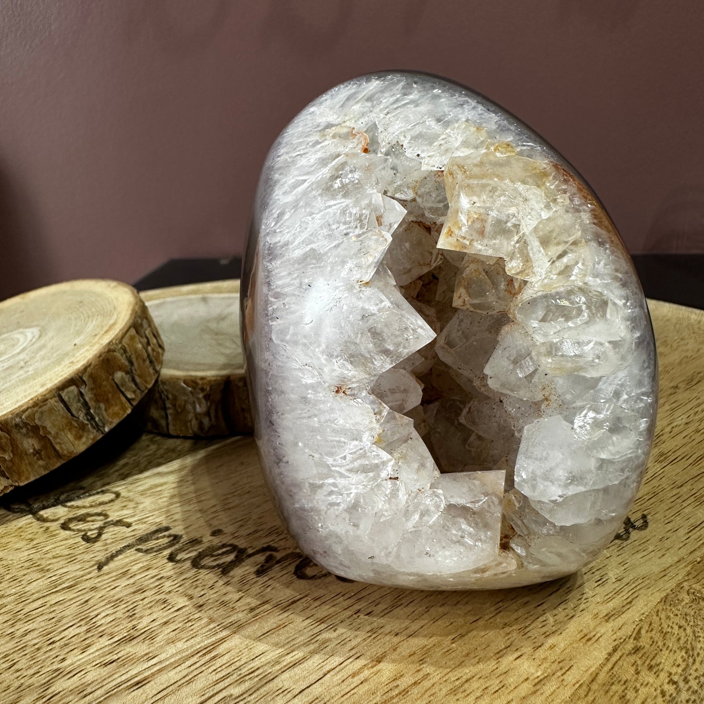 Géode d’Améthyste sur Agate – Sérénité et Harmonie de votre espace - REF 193 (0,780 gr)