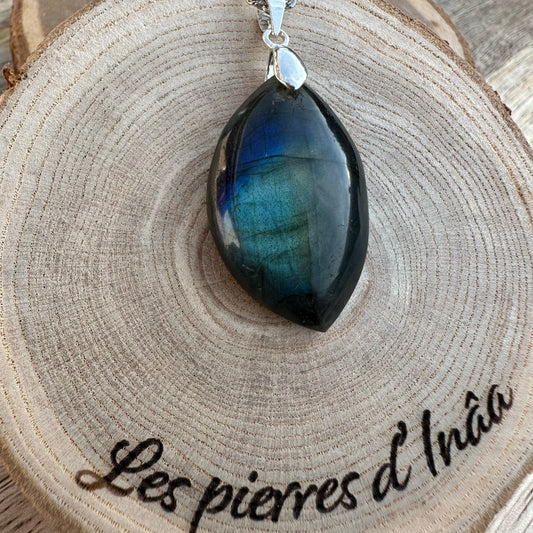 Pendentif Labradorite  – Protection, Intuition et Bouclier énergétique (REF 183)