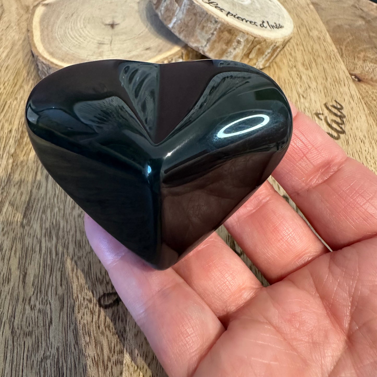 Galet Cœur Œil Céleste 60 a 70mm (Qualité AA)