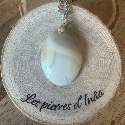 Pendentif Agate du Botswana – Optimisme, apaisement et estime de soi REF 97