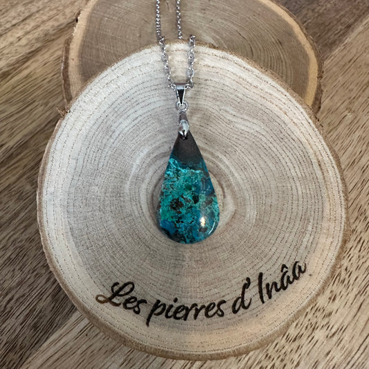 Pendentif en Shattuckite – Pierre de communication, patience et apaisement émotionnel| Réf. 173